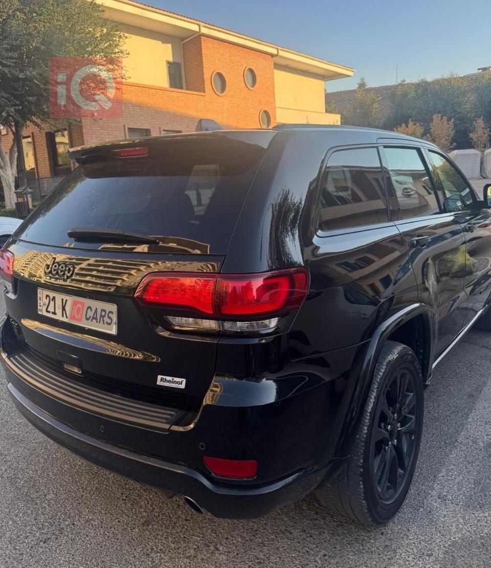 جيب جراند شيروكي